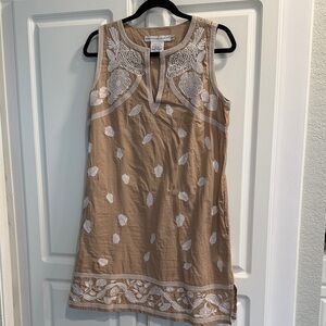 Gretchen Scott Designs Tan and White Garment